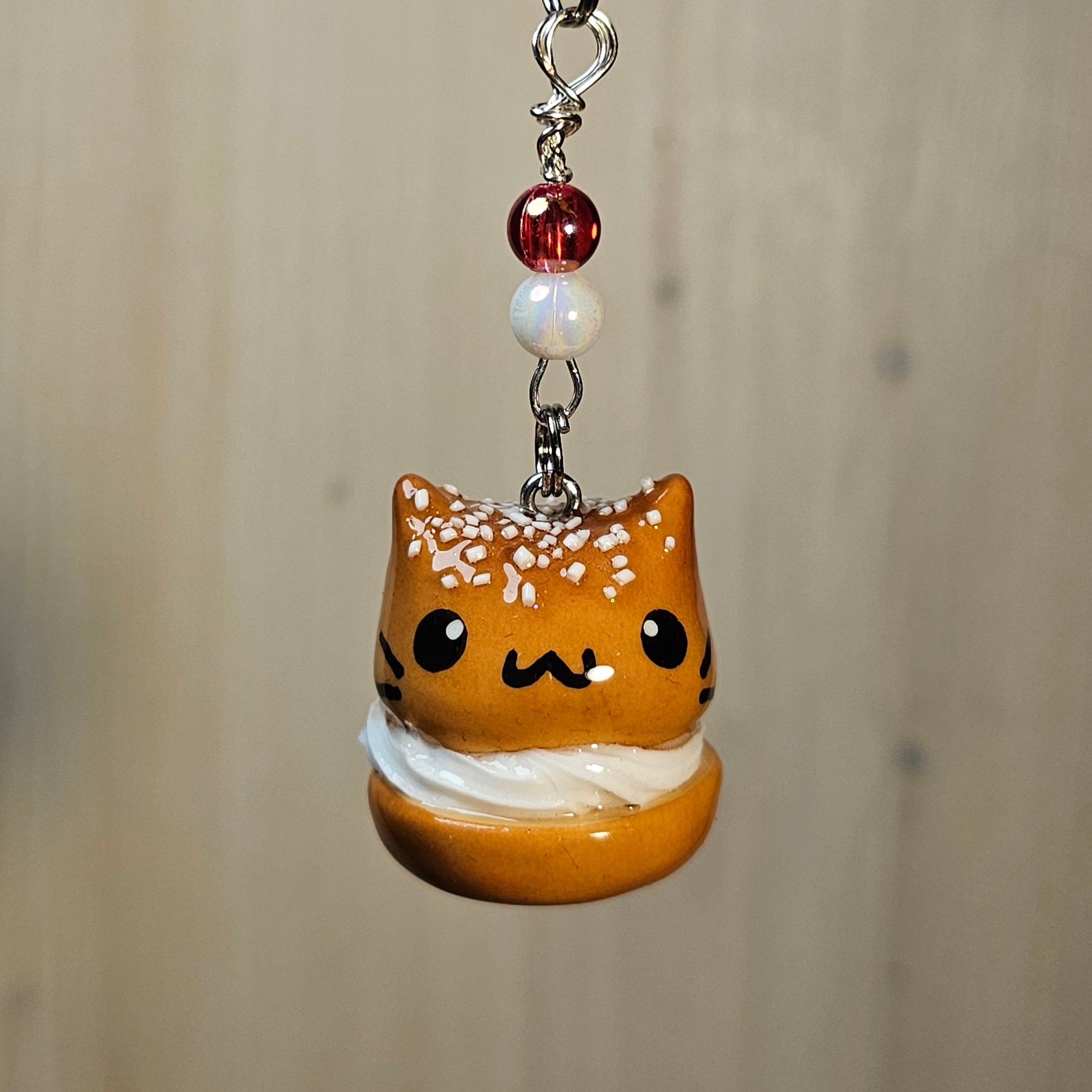 Pullakissa-avaimenperä